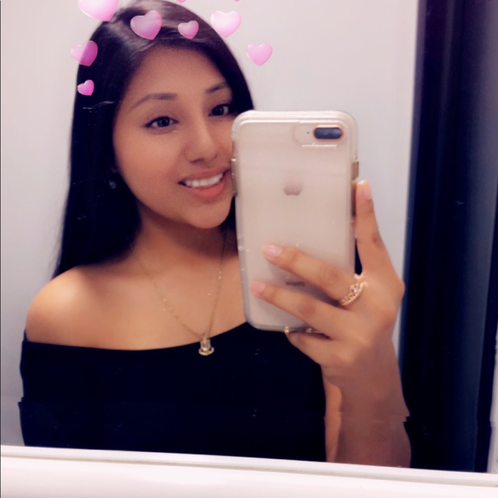 Meet your Posher, Stephany